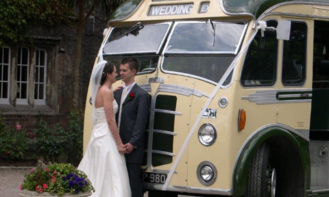vintage bus hire for weddings - Thornes Selby